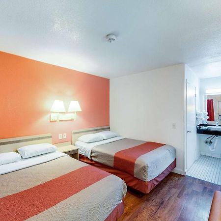 Motel 6-Greenville, Tx ภายนอก รูปภาพ